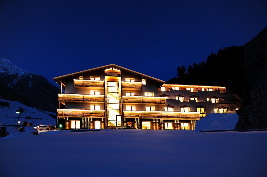 Hotel Garni Angela Ischgl Exterior photo